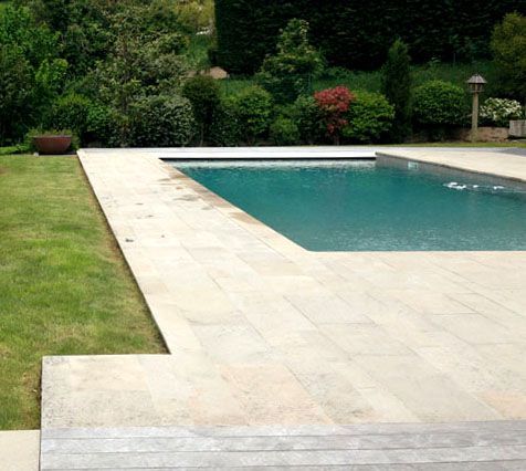 Gabriel GUYOT Paysagiste - Création et entretien de jardins, piscines et toitures végétales à Saint-Symphorien-sur-Coise dans le Rhône