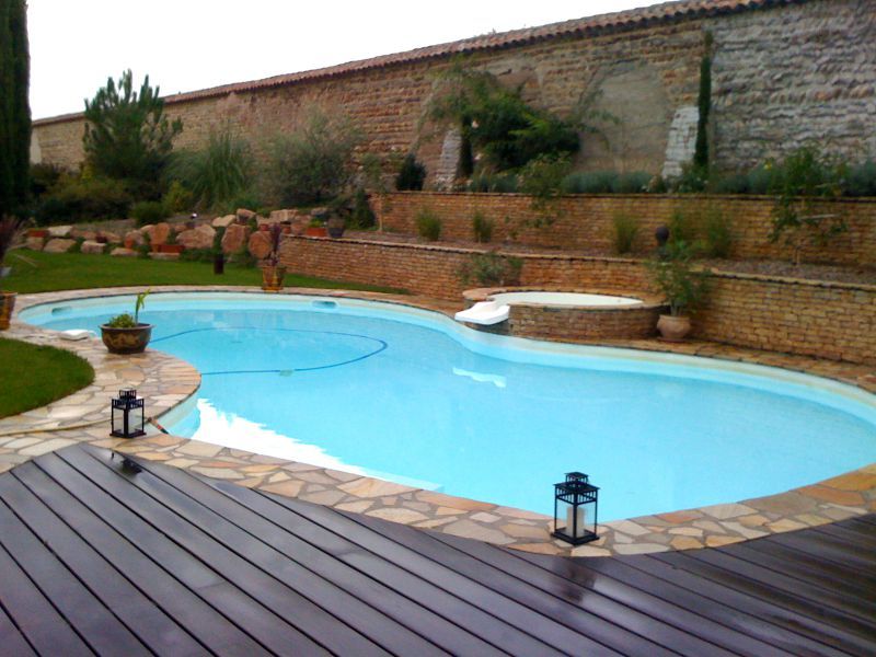 Gabriel GUYOT Paysagiste - Création et entretien de jardins, piscines et toitures végétales à Saint-Symphorien-sur-Coise dans le Rhône