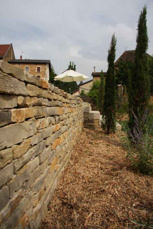 Gabriel GUYOT Paysagiste - Création et entretien de jardins, piscines et toitures végétales à Saint-Symphorien-sur-Coise dans le Rhône