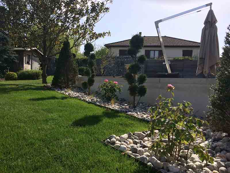Gabriel GUYOT Paysagiste - Création et entretien de jardins, piscines et toitures végétales à Saint-Symphorien-sur-Coise dans le Rhône