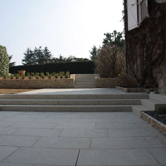 Gabriel GUYOT Paysagiste - Création et entretien de jardins, piscines et toitures végétales à Saint-Symphorien-sur-Coise dans le Rhône