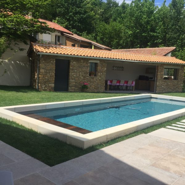 Gabriel GUYOT Paysagiste - Création et entretien de jardins, piscines et toitures végétales à Saint-Symphorien-sur-Coise dans le Rhône